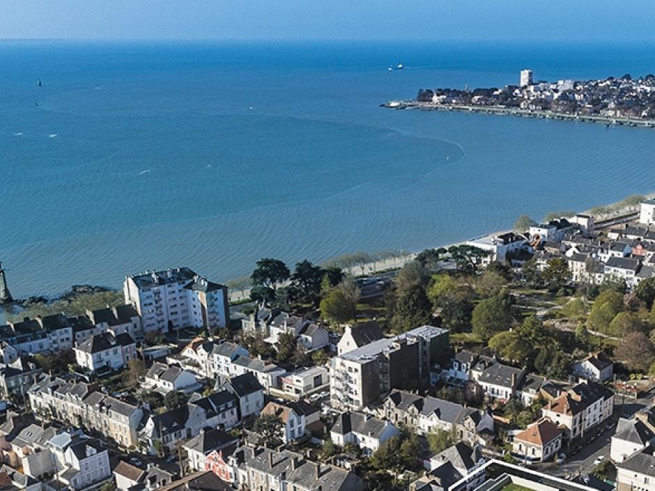 Ac3- buy new build program 
saint nazaire
 1778630122