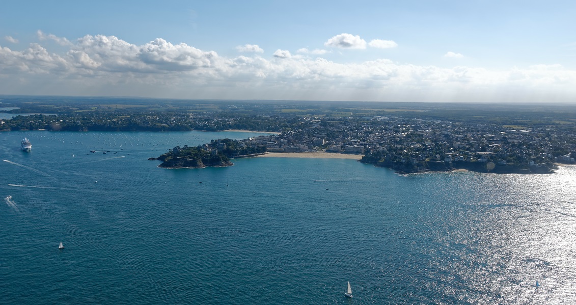 LA COTE D'EMERAUDE