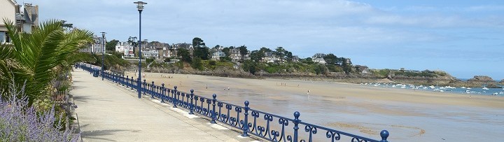 st lunaire, joyau de la cote d'emeraude