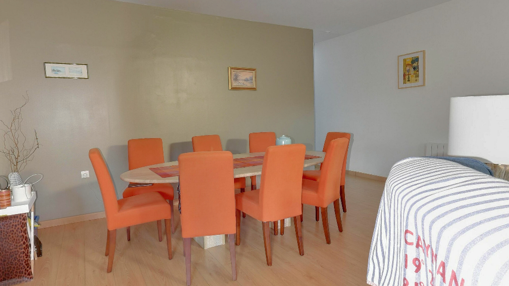 Ac3- buy house 
beaussais sur mer
 1746834872