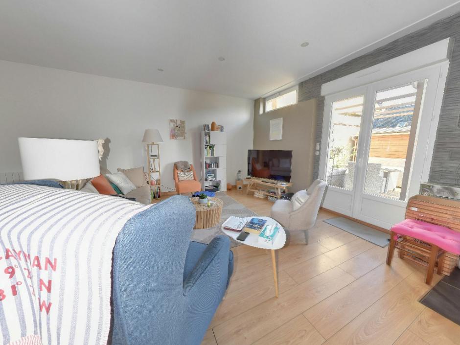Ac3- buy house 
beaussais sur mer
 1745625284