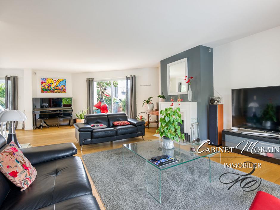 Ac3- buy prestigious house 
nantes
 1767141859