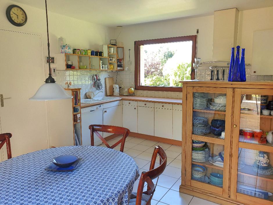 Ac3- buy prestigious house 
rennes
 1746575798