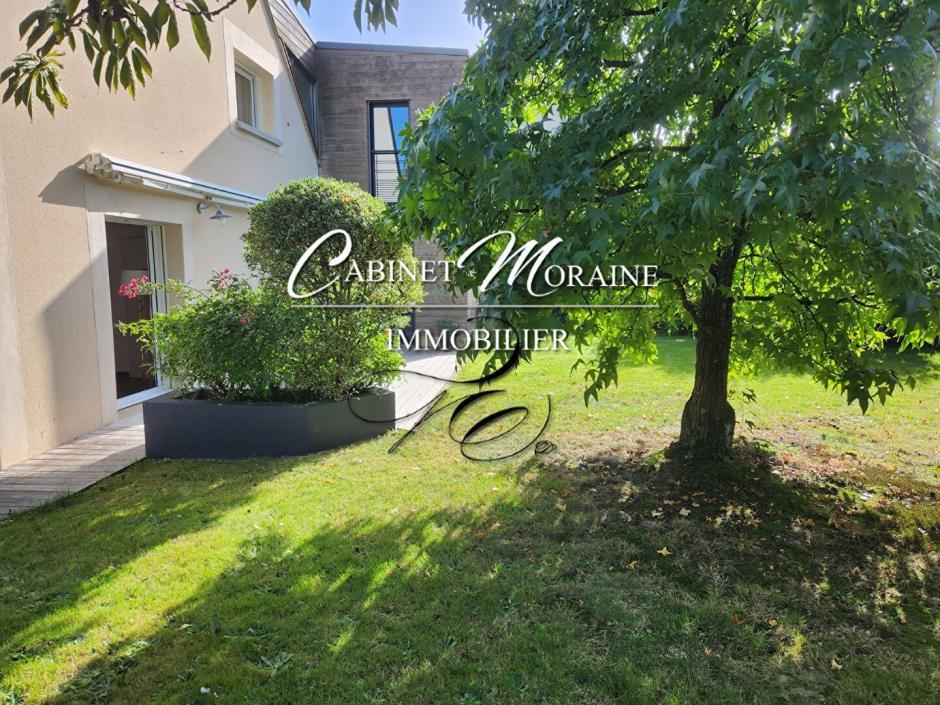 Ac3- buy prestigious house 
rennes
 1777679103