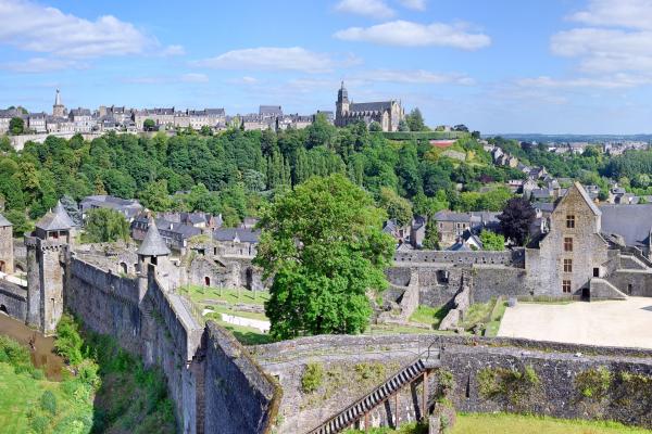 Fougeres